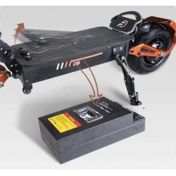 Електрически скутер Quickwheel D5 5000W, 48V/35Ah, 12 инча – Мощност и скорост за екстремни пътувания