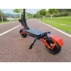 Електрически скутер Quickwheel D5 5000W, 48V/35Ah, 12 инча – Мощност и скорост за екстремни пътувания